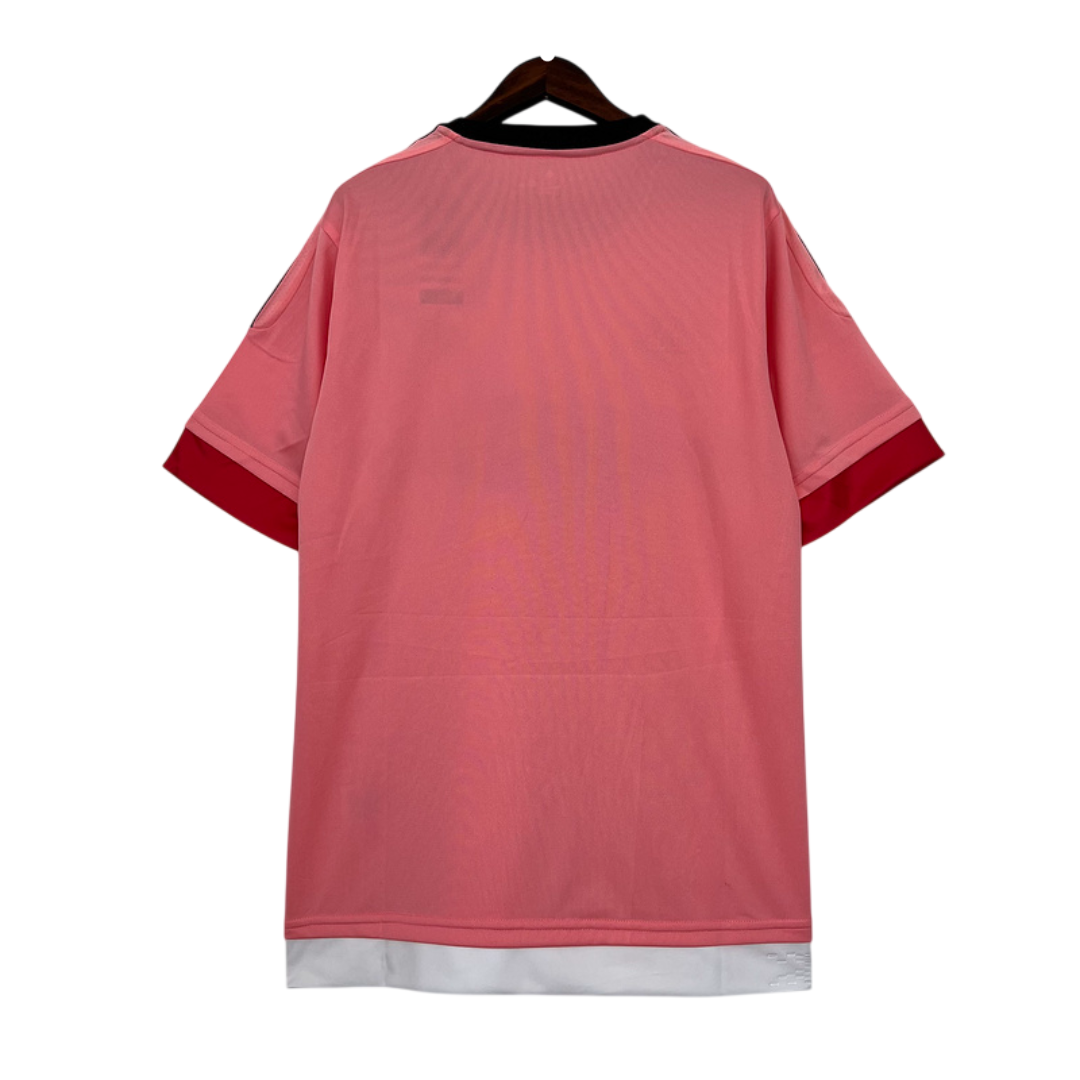 Juventus Retro Away Shirt 2015/2016